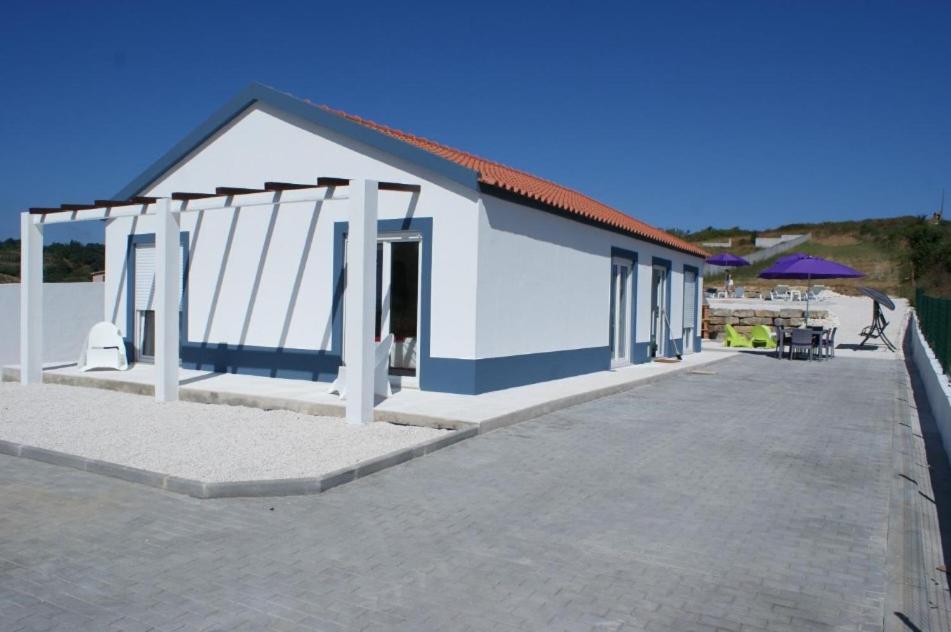 Villavie Costadeprata Alfeizerão Buitenkant foto