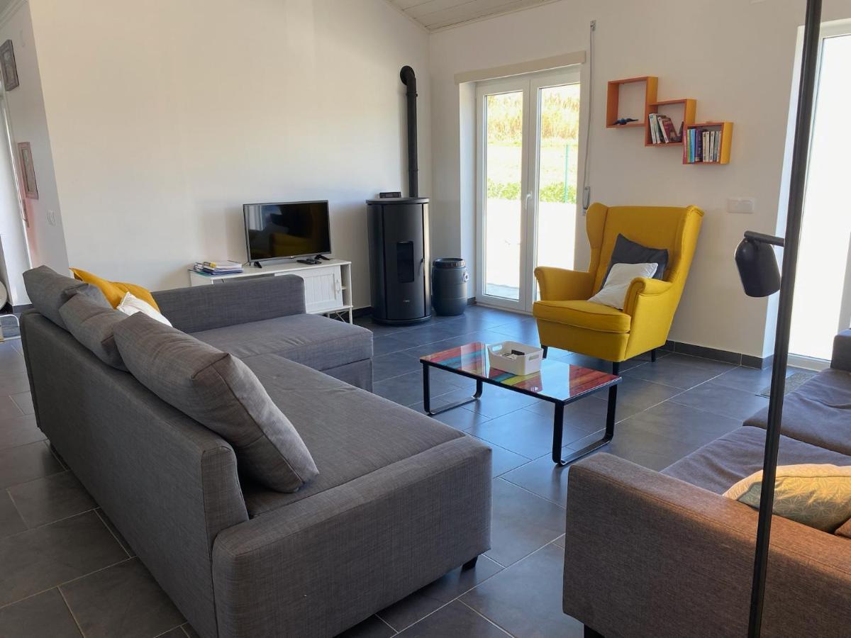 Villavie Costadeprata Alfeizerão Buitenkant foto